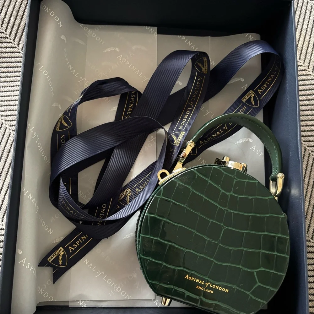 Aspinal of London Hat Box Micro crocodile-embossed patent leathers - Picture 7 of 15